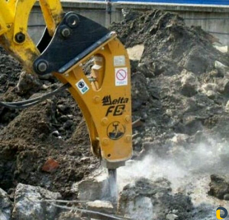 Услуги Экскаватора-погрузчика JCB