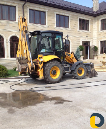Услуги экскаватора - погрузчика JCB