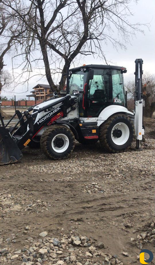 Услуги экскаватора погрузчика