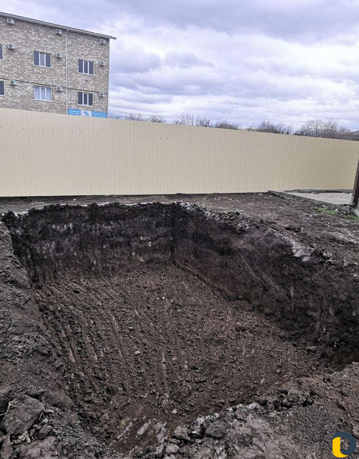 Услуги экскаватора погрузчика