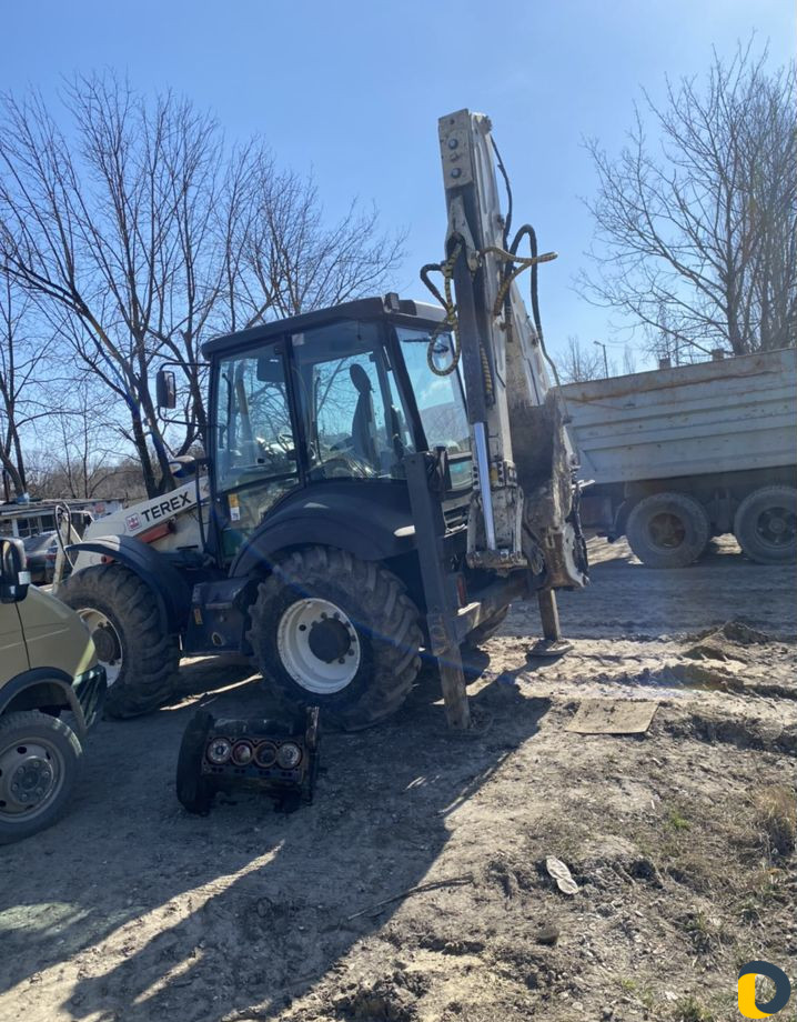 Услуги эксковатора погрузчика jcb