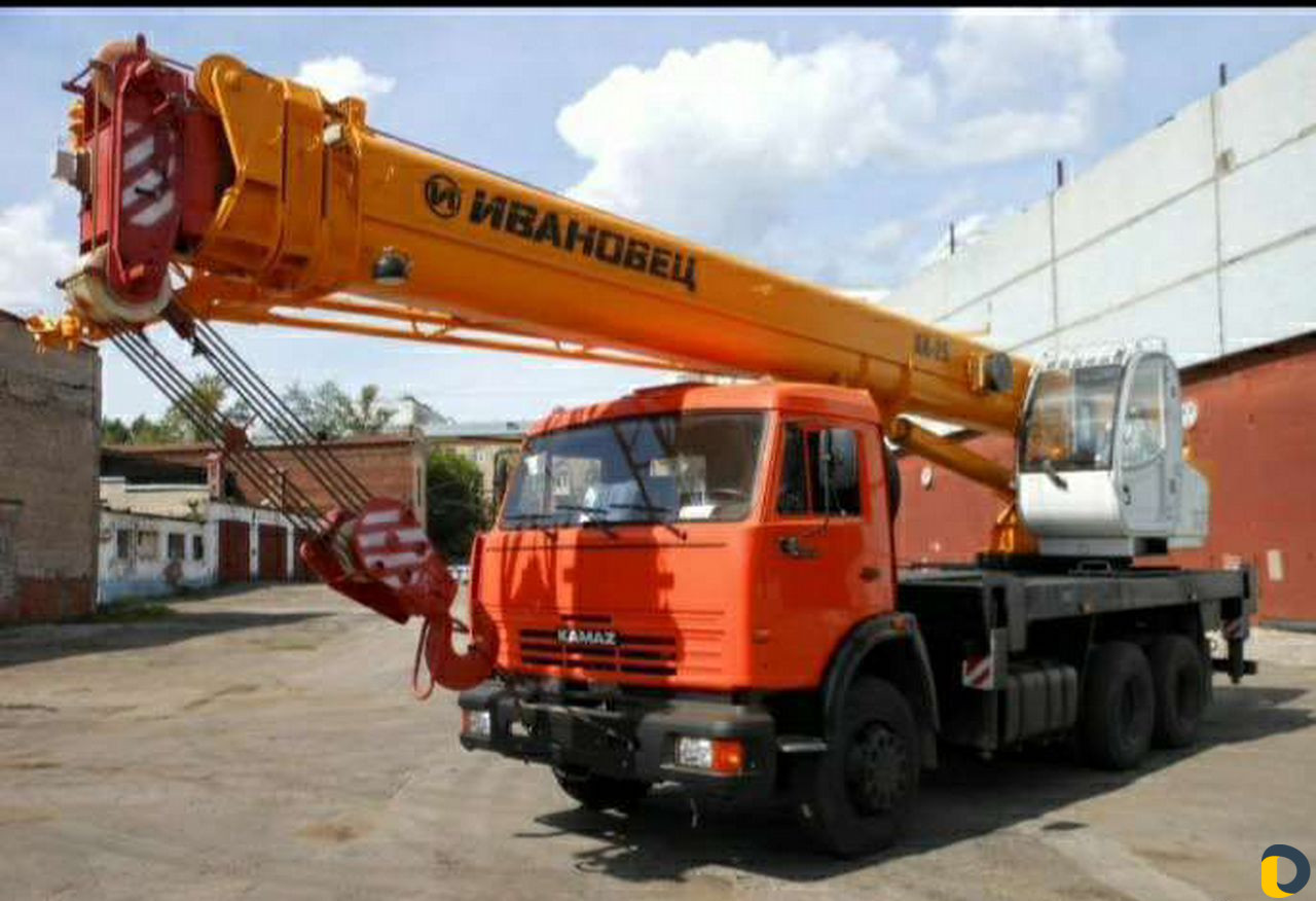 Услуги и аренда автокрана.25т.31м