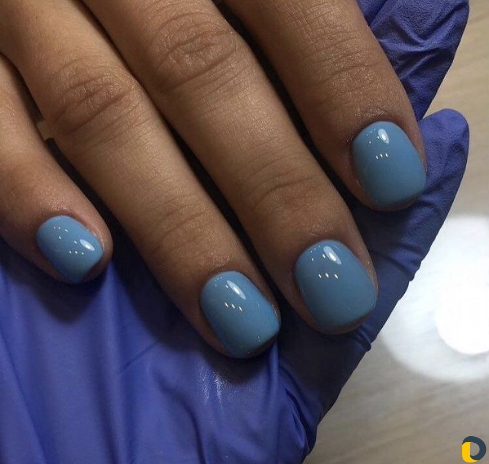 Услуги маникюра и педикюра на дому