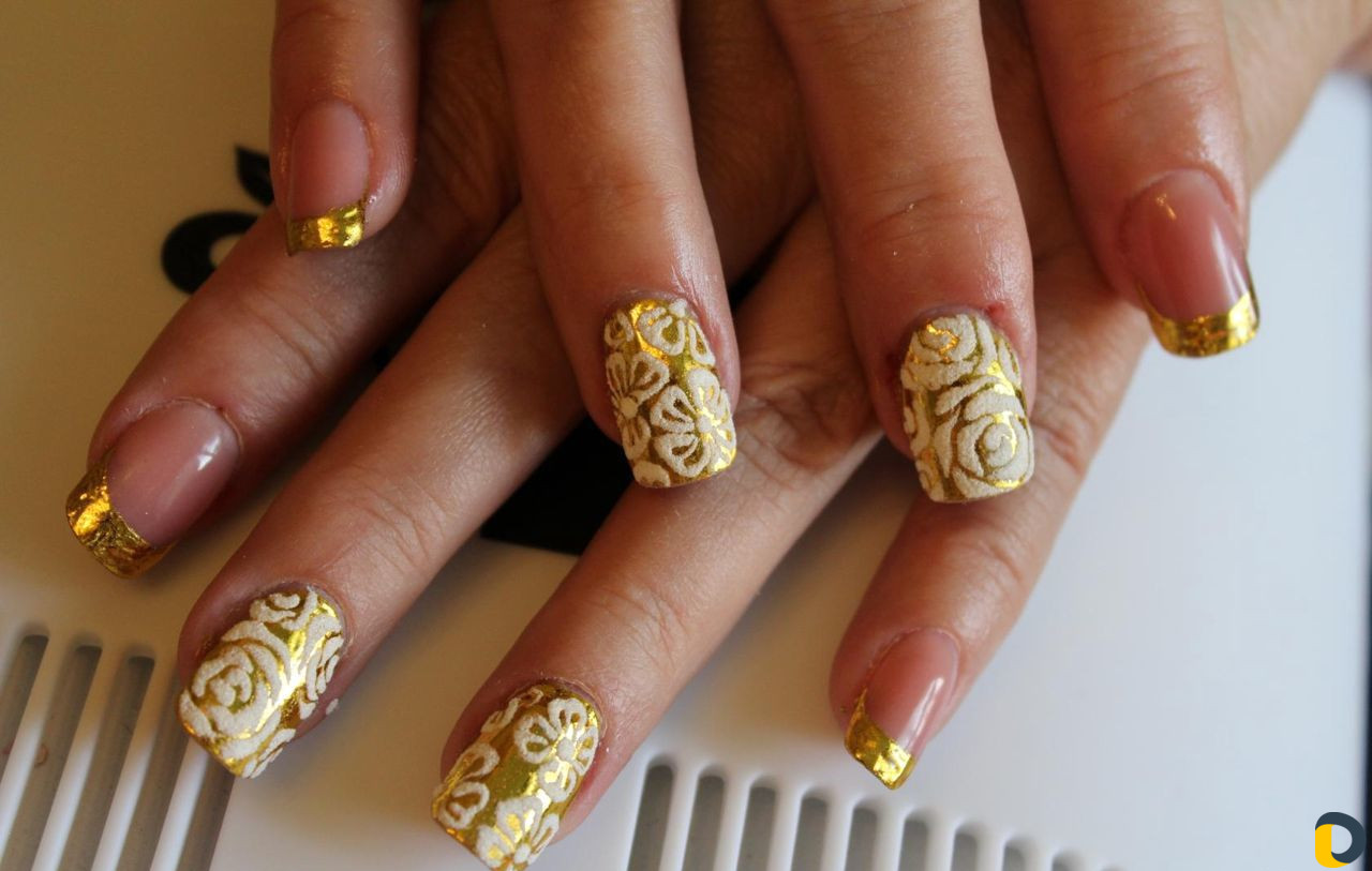 Услуги мастера маникюра