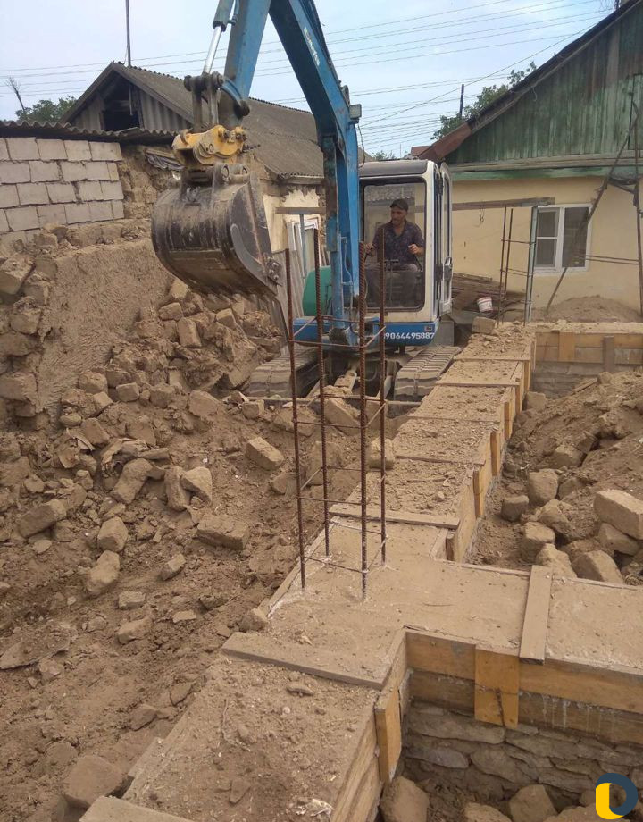 Услуги миниэкскаватора 4 тонны в