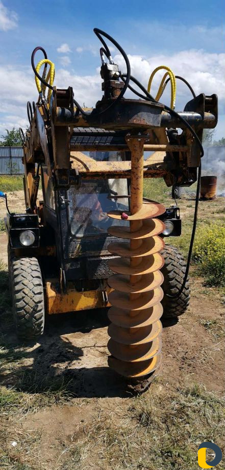 Услуги минипогрузчика Bobcat, UNC 060