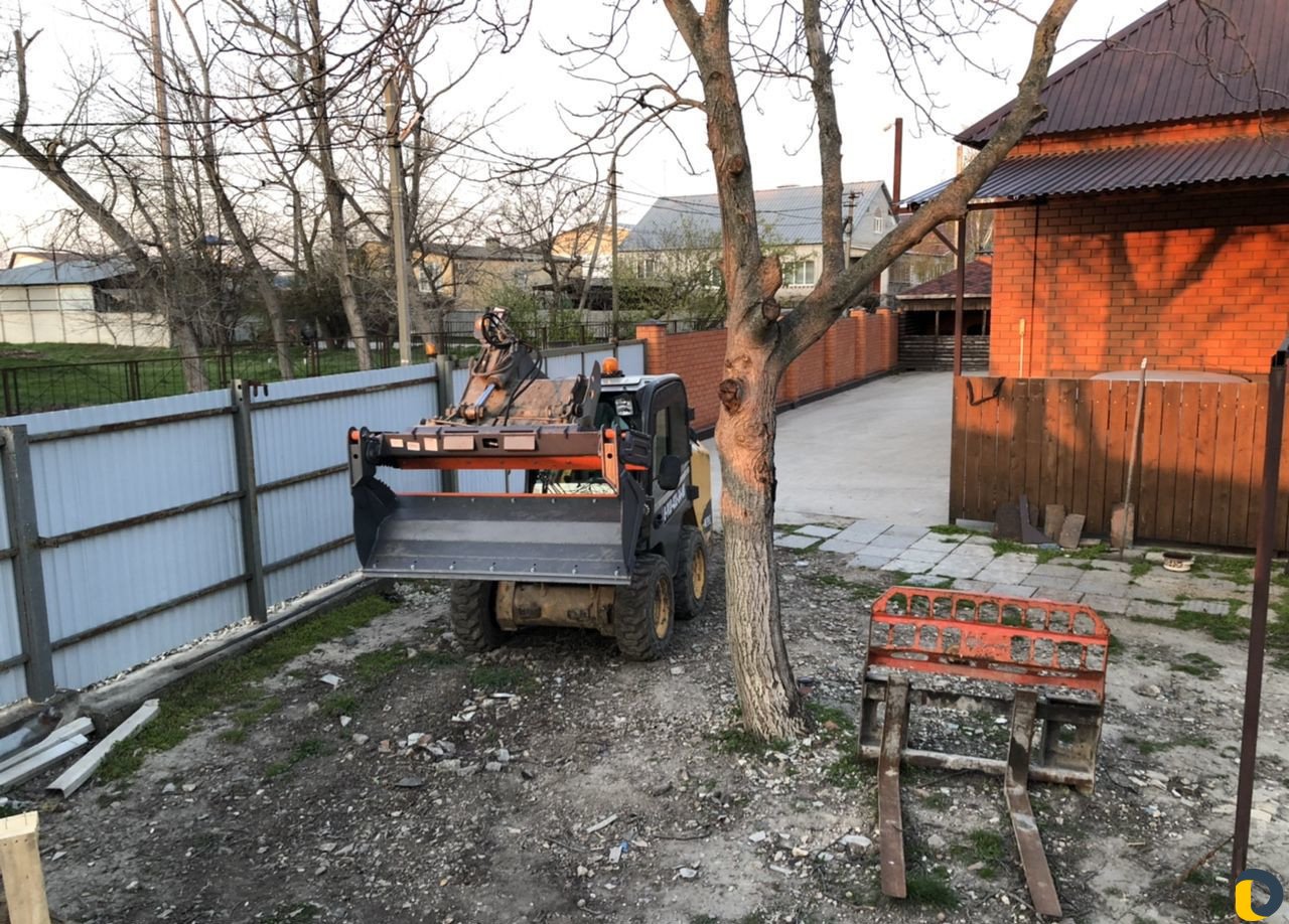 Услуги Спецтехники Мини экскаватора,Боб-Кэта
