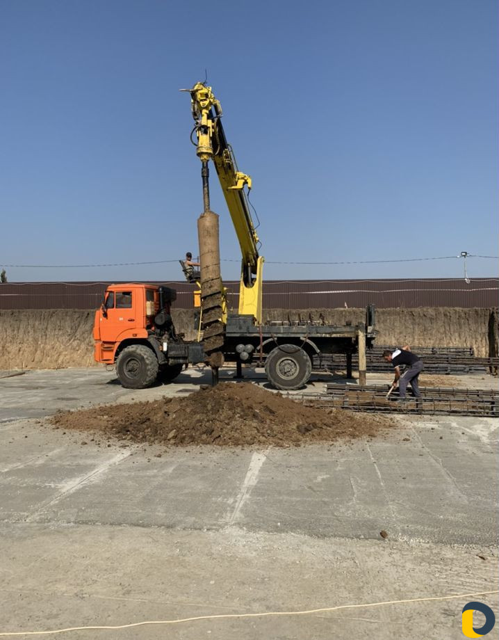 Услуги Ямобура Вездехода Бурение свай