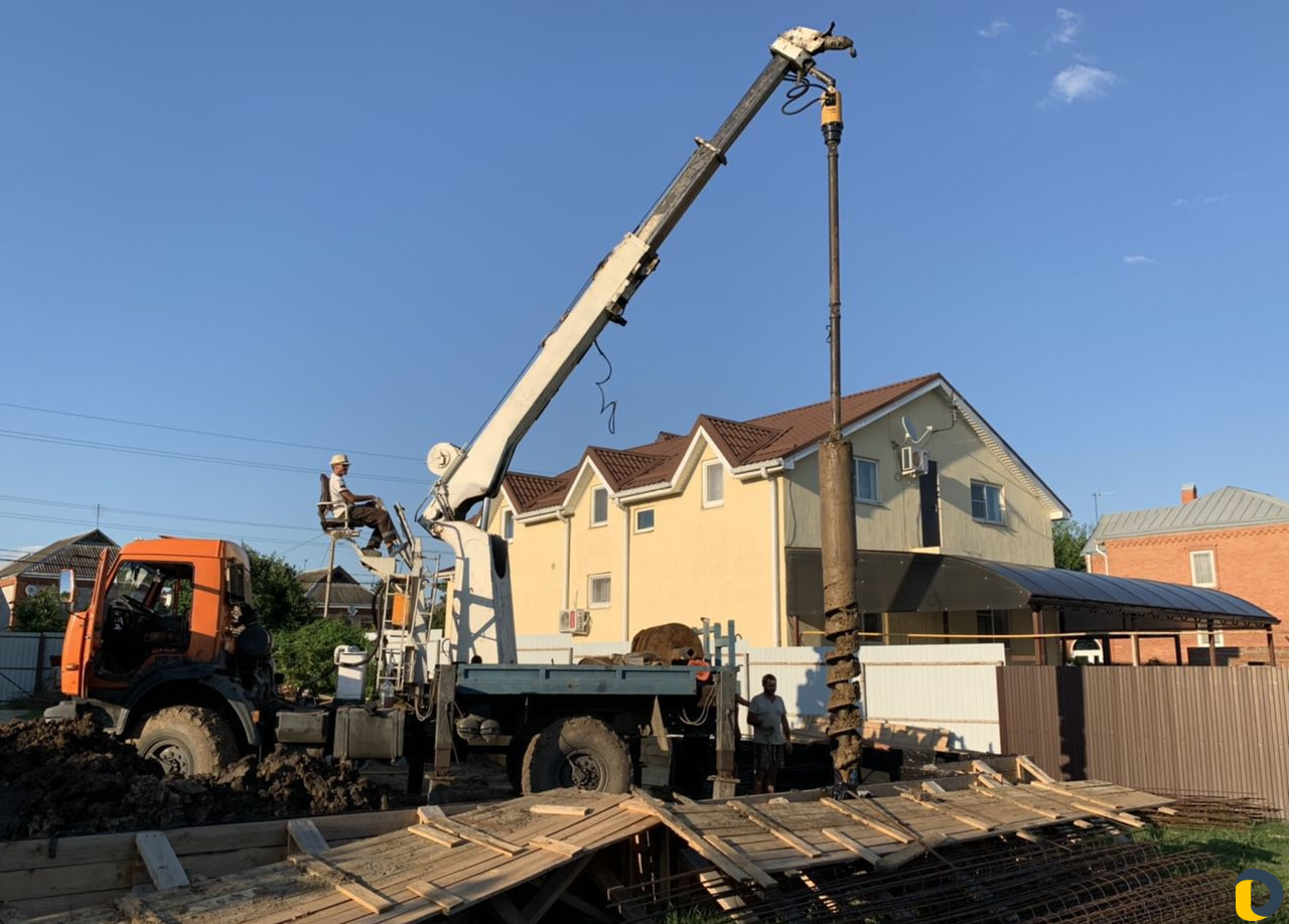 Услуги Ямобура Вездехода Бурение свай