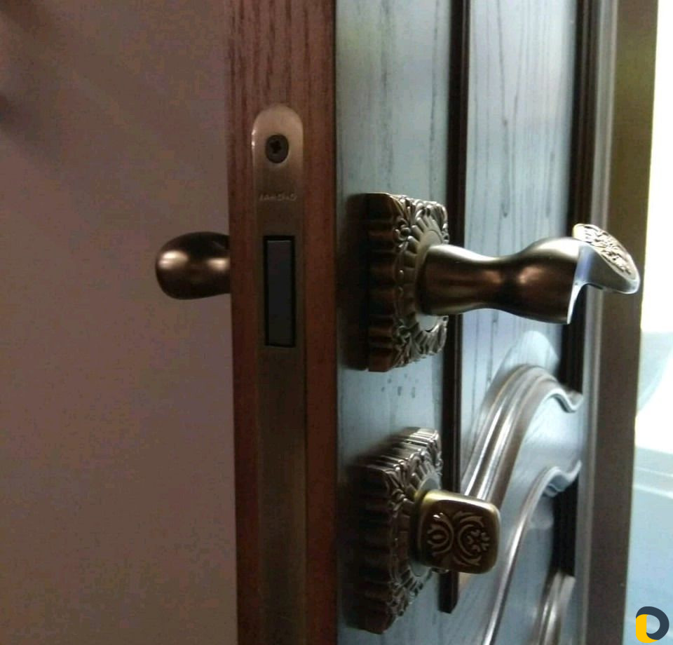 Установка и продажа дверей