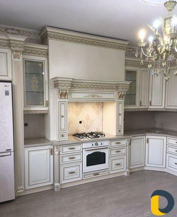 Установка карниза на кухню