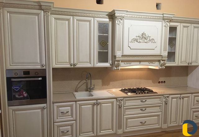 Установка карниза на кухню