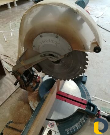 Установка кухонных карнизов