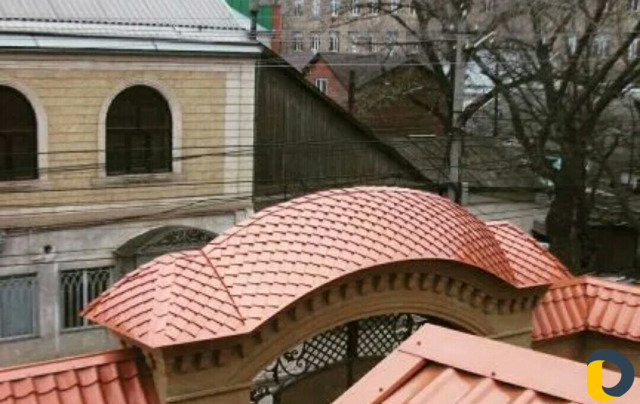 Установка мансардных окон и лестниц