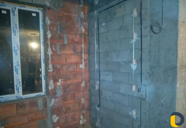 Установка маяков под Штукатурку и Стяжку