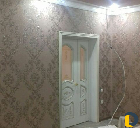 Установка межкомнатных дверей, доборов, капителей
