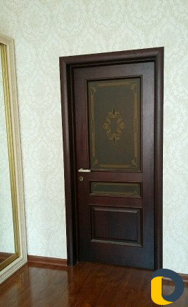 Установка межкомнатных дверей доборы капители