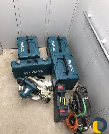 Установка межкомнатных дверей и доборов