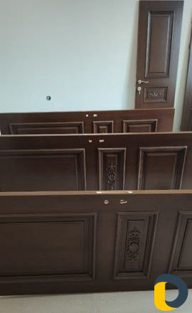 Установка межкомнатных дверей