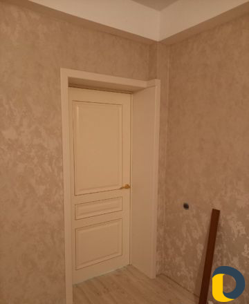 Установка межкомнатных дверей