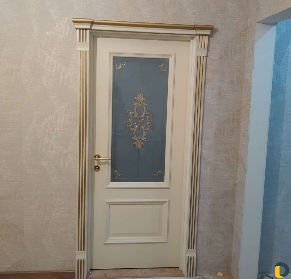 Установка межкомнатных дверей