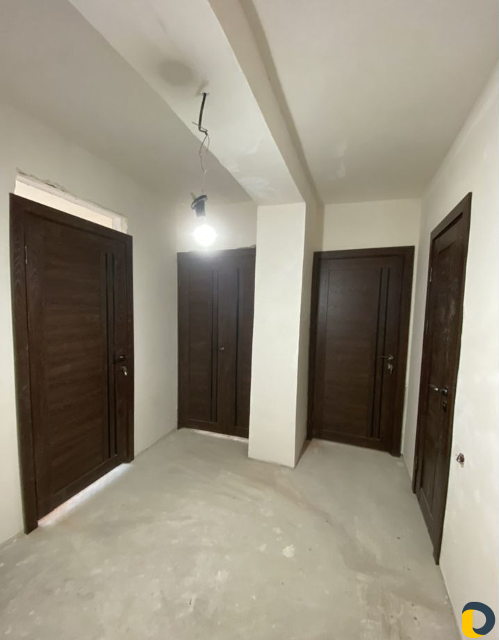 Установка межкомнатных дверей