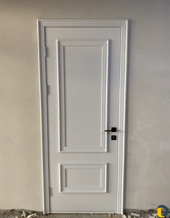 Установка межкомнатных дверей