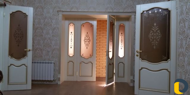 Установка межкомнатных дверей