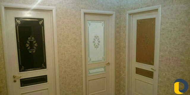 Установка межкомнатных дверей