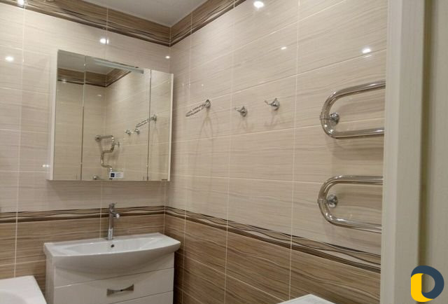 Установка межкомнатных дверей