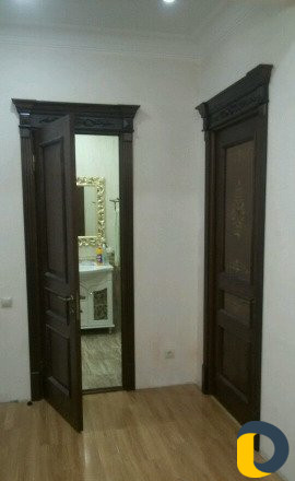 Установка межкомнатных дверей