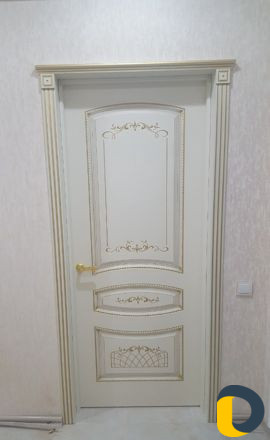 Установка межкомнатных дверей