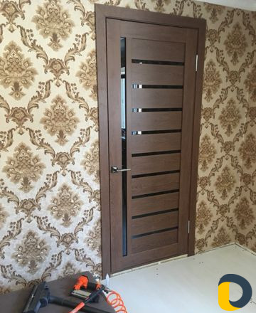Установка межкомнатных дверей