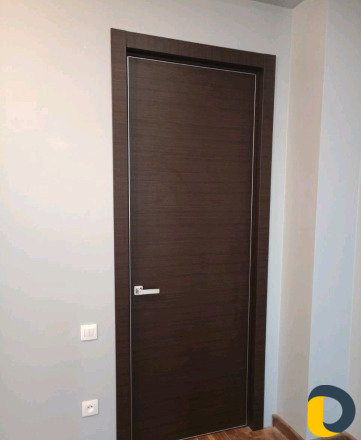 Установка межкомнатных дверей