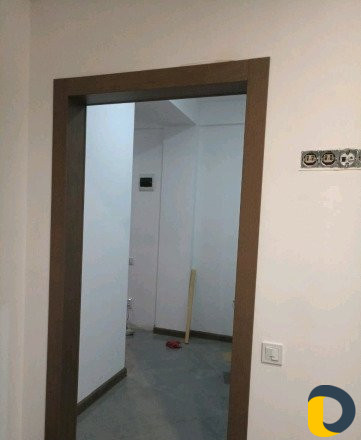Установка межкомнатных дверей