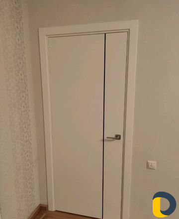 Установка межкомнатных дверей