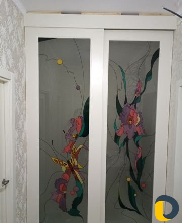 Установка межкомнатных дверей