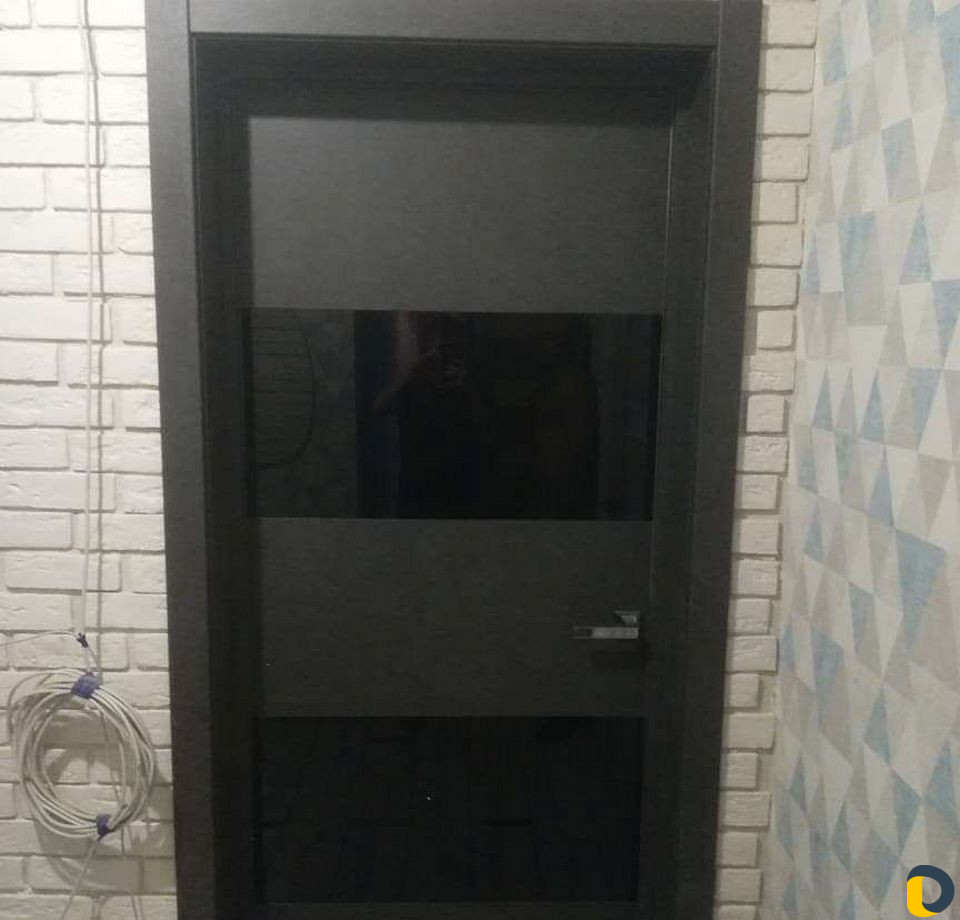 Установка межкомнатных дверей