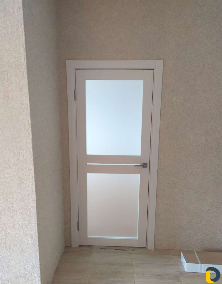 Установка межкомнатных дверей