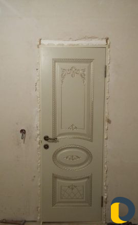 Установка межкомнатных дверей