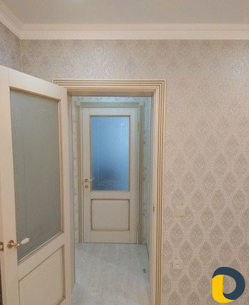 Установка межкомнатных дверей