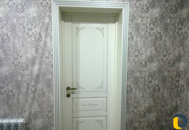 Установка межкомнатных дверей