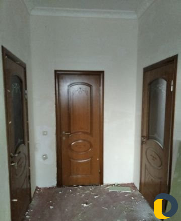 Установка межкомнатных дверей