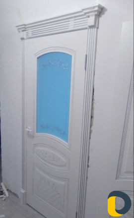 Установка межкомнатных дверей