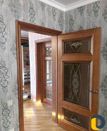 Установка межкомнатных дверей