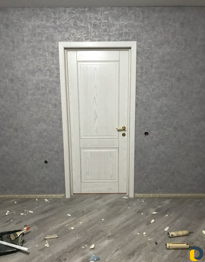 Установка межкомнатных дверей