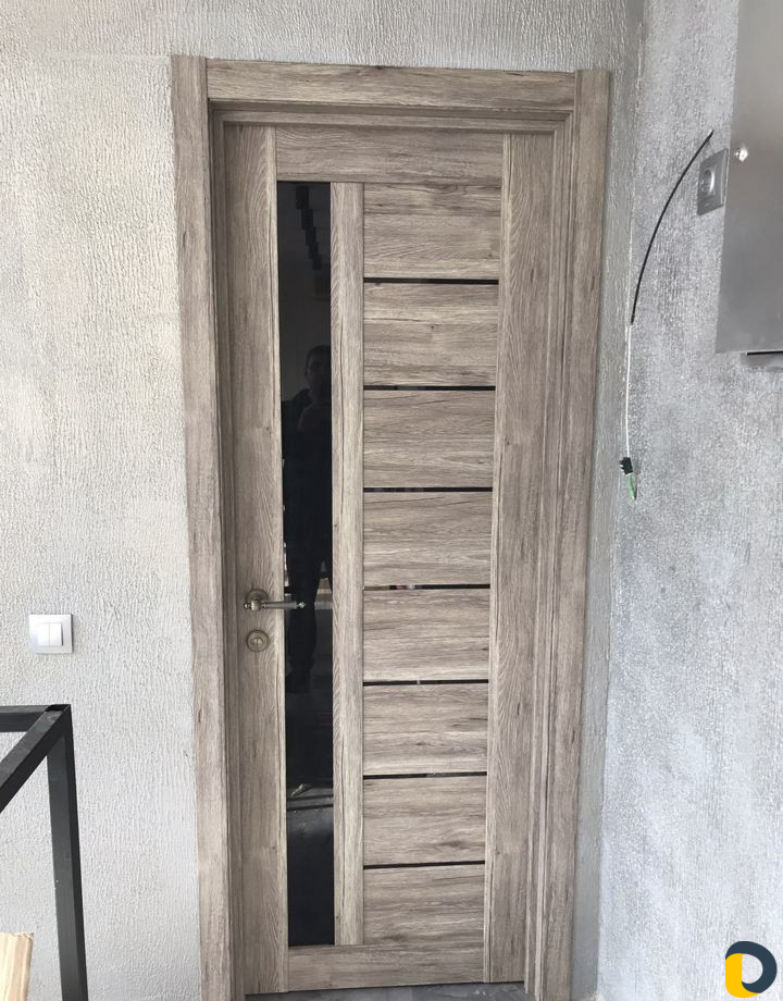 Установка межкомнатных дверей