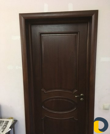 Установка межкомнатных дверей