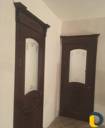 Установка межкомнатных дверей