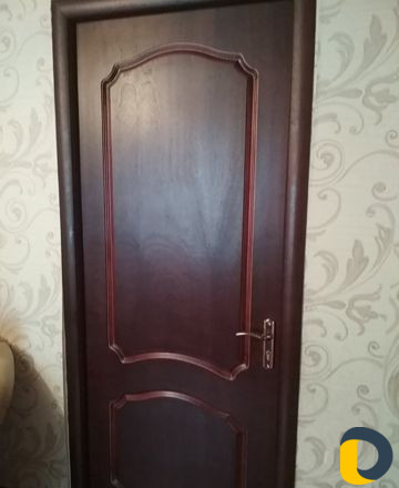 Установка межкомнатных дверей